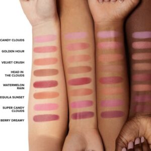 Too Faced -Cloud Crush Blurring Powder Blush clouds - Figura 5