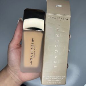 Anastasia Beverly Hills Foundation - Figura 2